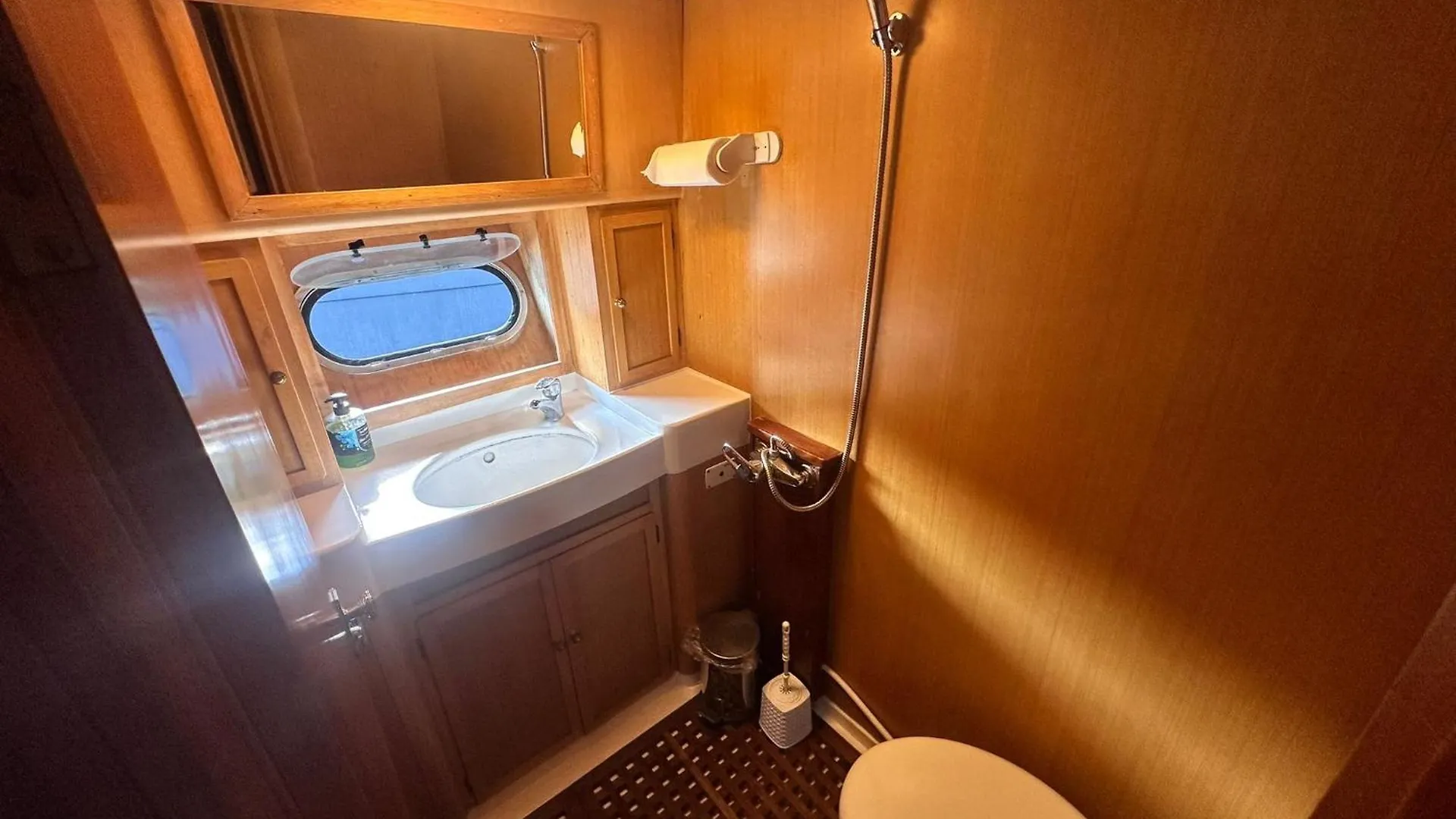 보트호텔 Pruva Yacht 호텔 이스탄불